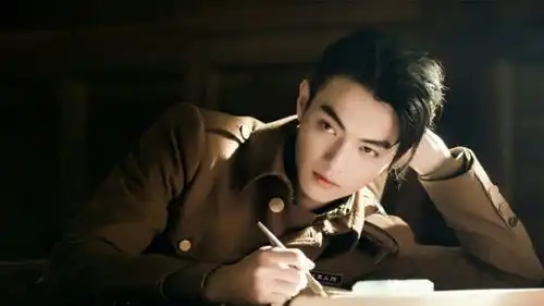 顾燕帧为什么放弃人见人爱的曲曼婷,而选择男人婆谢襄