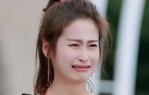 小日子颖儿曾是苦情小花,上位路太艰辛今逆袭成爽文女主
