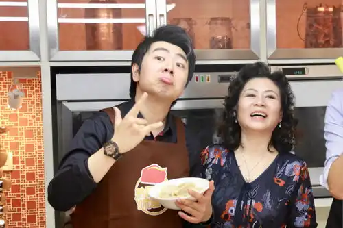 原来你是这样的郎朗郎朗综艺秀刷新观众认知
