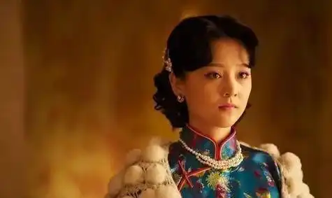 末代皇帝溥仪,拥有5位美丽的妃子,两个跟他离婚,他最爱第三位
