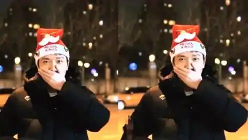 冯绍峰赵丽颖圣诞晒照,老婆视角下的冯绍峰捂嘴难掩笑意
