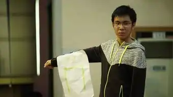 重庆十八中把戏剧名篇搬上舞台学生课本剧展演精彩纷呈