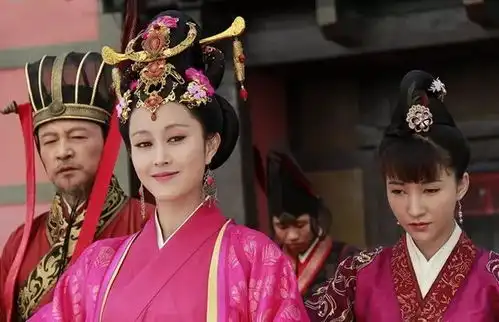 她是中国宫斗鼻祖,卑劣手段陷害绝世美人,帝王伤心至极错杀宠妃