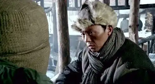 智取威虎山土匪下山,林更新出奇招对付土匪
