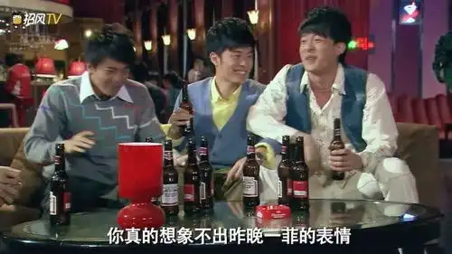爱情公寓公寓无聊三人组恶搞一菲,还敢在关谷面前炫耀
