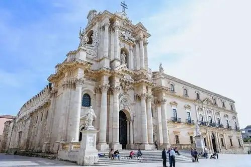 意大利这座小镇不仅是世界遗产,更是西西里的美丽传说取景地
