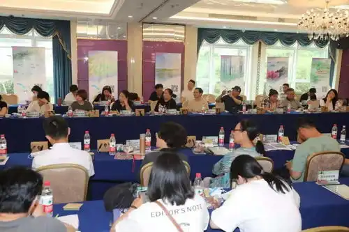 畅玩盛夏乐享伊春奏出森林与海风新乐章林都伊春森林里的家盛夏文化旅游季推介座谈会在青岛成功举办