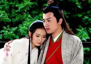 22岁嫁富豪她真是为爱情