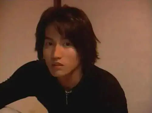 偶像剧男主转型有多难,43岁言承旭和小20岁的沈月演情侣
