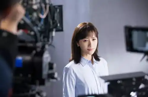 谁说匆匆那年已成往事
