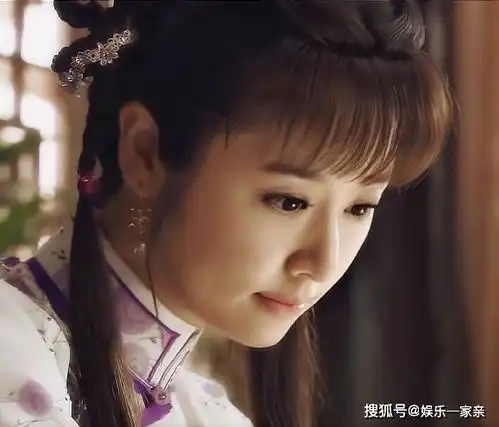 林心如早年剧照,古典造型清纯不失优雅,网友满满的回忆
