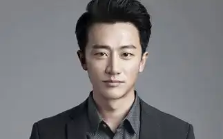 电视剧中的霸道总裁钟汉良和杨洋深情,刘恺威高冷,他演的最像