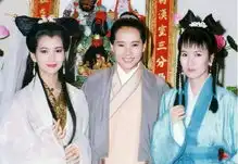 素珍许仙遇小三,小青法海组cp,19版白蛇传为什么有如此多神操作
