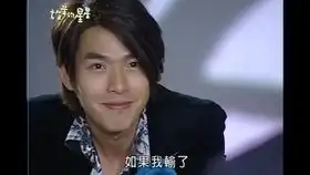 放羊的星星蒙眼韩志胤和发哥赛车,刺激场面发嫂的表情亮了.