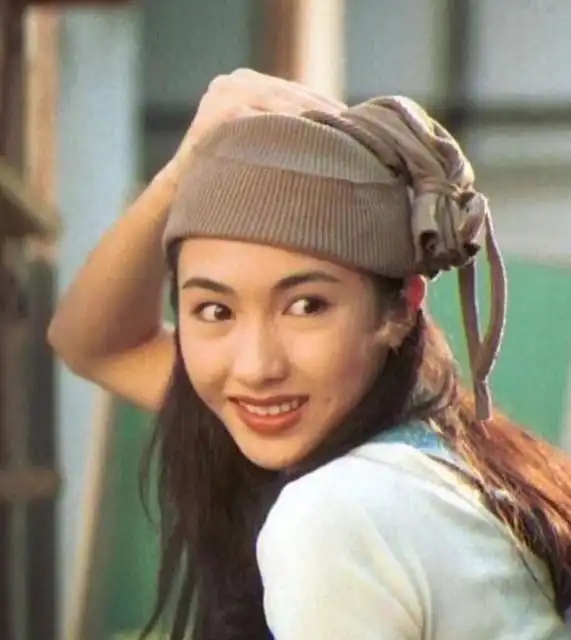 14岁辍学打工,37岁嫁入豪门,梦中女神黎姿如今怎么样了
