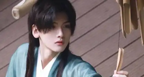 天官赐福真人版官宣张凌赫翟潇闻,能否成为下一个博君一肖
