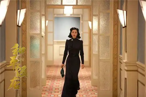 周冬雨开始做幕后对,老板还是陈数哦