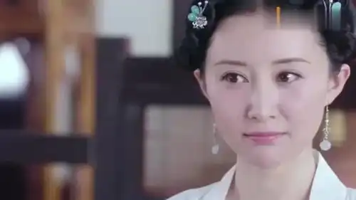 大唐荣耀林致忽悠建宁王,想要替他扎针,建宁王很害怕
