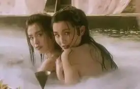 盘点女星激情沐浴戏火辣大胆香艳无比
