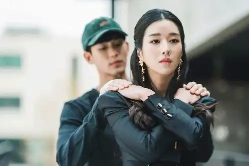 一副耳环24万,虽然是精神病但没关系造型大盘点