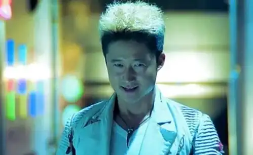 战狼吴京逆袭史,从功夫小子到百亿影帝,他做对了哪些事