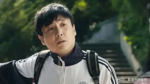 第35届金鸡奖今日开幕,影帝竞争激烈,吴京朱一龙谁能捧杯