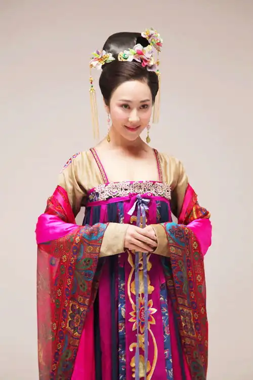 武媚娘传奇收官刘芷汐演技获赞
