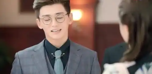 许你浮生若梦林启凯爱慕洪澜,看着超有cp感
