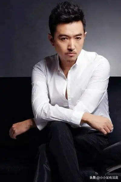 刘向京牛莉闯关东剧照,刘向京的妻子漂亮优雅,是圈外人