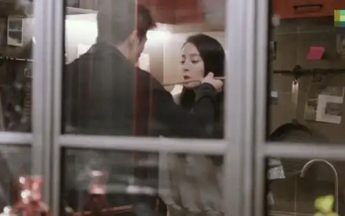 杨洋两部新剧发布预告,女主是热巴和赵露思,你更好看哪部呢