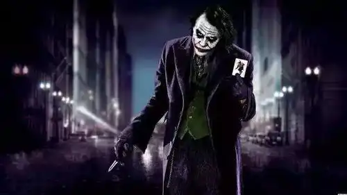 当周杰伦的龙战骑士遇上黑暗骑士,小丑与蝙蝠侠的ab面
