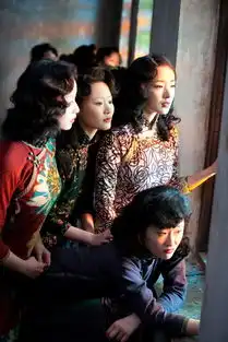 倪妮电影金陵十三钗海报截图
