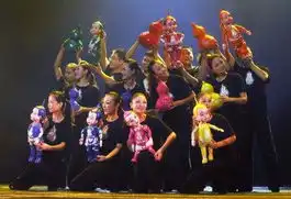 可爱小矮人快乐葫芦娃六一献礼
