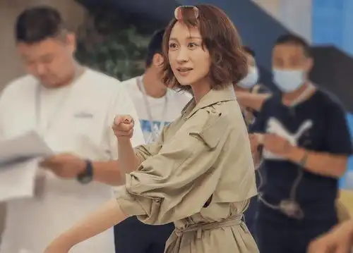 落花时节官宣杀青,晒出演员片场剧照,又将是热播剧了
