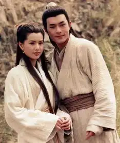 李若彤晒素颜照皮肤细腻像少女,年龄成谜的她