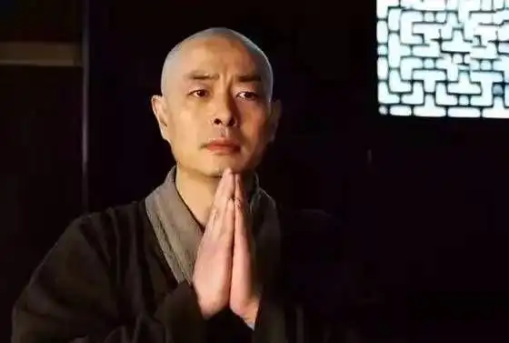 濮存昕近照尽显沧桑,他直言不拍影视剧我演的东西没人看
