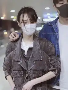 张恒接郑爽的机,一把将郑爽揽入怀中超有男友力了,真令人羡慕啊
