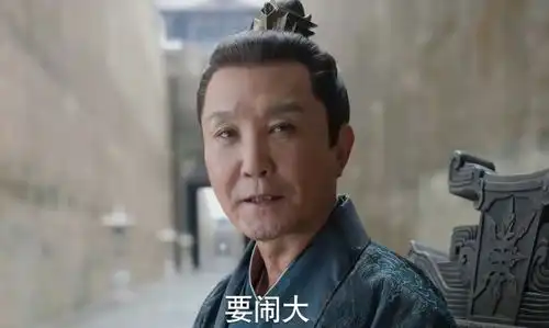 庆余年2首播直到陈萍萍穿女装,范闲都不知,他最不堪一面
