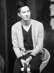 一起到建党伟业数星星
