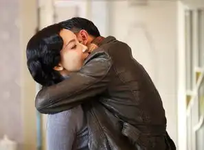 和平饭店陈佳影高颜值圈粉无数,气质脱俗备受关注
