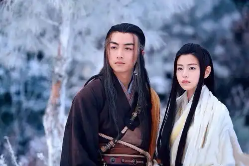 陈妍希,扯下了自己的遮羞布