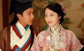 纵然弱水三千,风流才子唐伯虎只对她情有独钟,一颦一笑轻云出岫