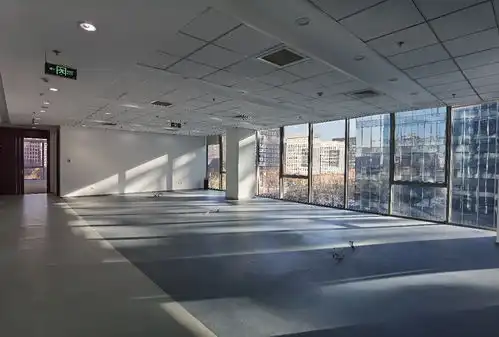 汉威国际高端写字楼户型方正视野开阔采光好地铁口出租办公楼租赁北京我爱我家
