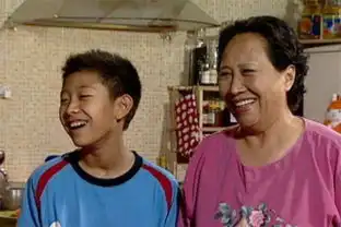 她靠父亲关系参演家有儿女主角,如今成员重聚,却无人请她来