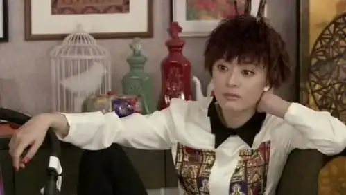 辣妈正传元宝妈病情越来越严重,竟当场抢走亲家首饰