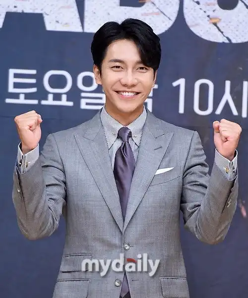 李升基为疫情捐款57万帮助低收入家庭抵御疫情
