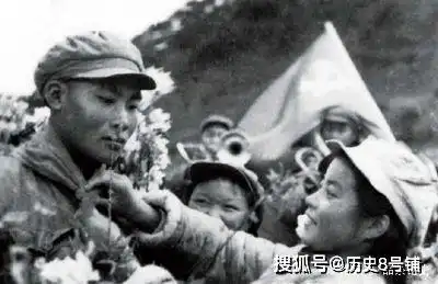 上甘岭战役,志愿军被美军地堡火力压制,此人出击,20分钟全炸光
