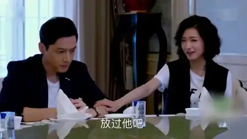 猎场胡歌魅力可真大,这一桌都快是他女朋友了
