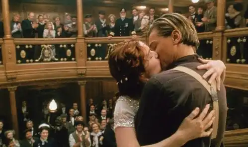 泰坦尼克号最后的经典爱情神话
