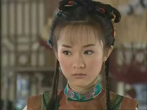 孙菲菲,吕一,韩雪,霍思燕是不是属于一类长相的